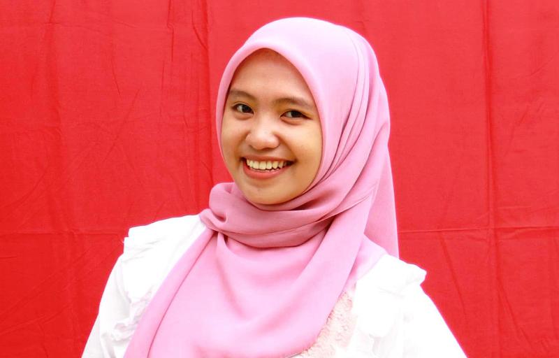 Nadilla Dewi Safitri (Guru KB-TK Labschool UNESA 2)