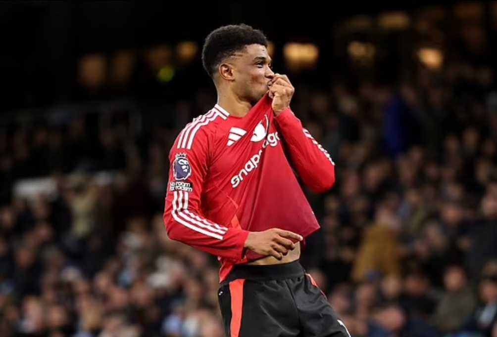 Amad Diallo mencetak gol kemenangan di menit ke-90 saat United mengalahkan City dalam derby Manchester hari Minggu.