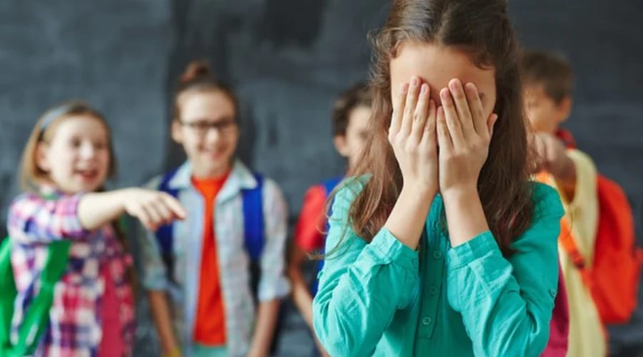 Ilustrasi 5 siswa SMAN 70 Jakarta yang dikeluarkan karena terlibat kasus bullying.