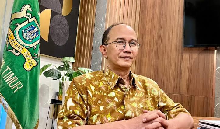 Ketua Umum Kadin Jawa Timur Adik Dwi Putranto