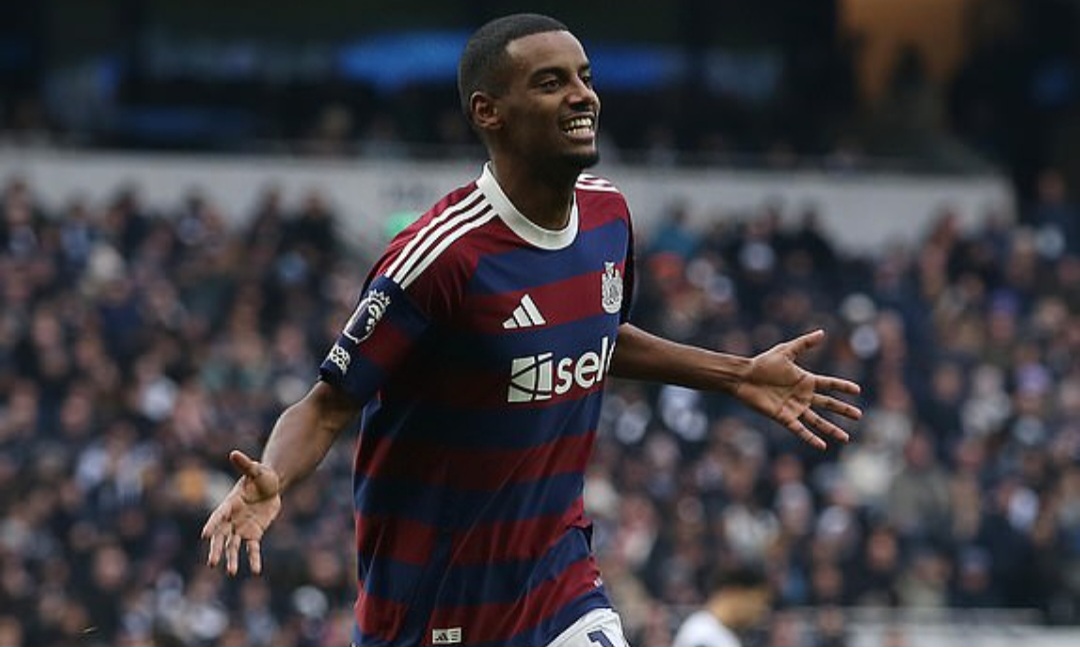 Alexander Isak kembali jadi bintang kemenangan Newcastle United atas Tottenham Hotspur.