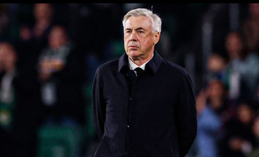 Carlo Ancelotti sedih dan kecewa Real Madrid tumbang di tangan Barcelona.