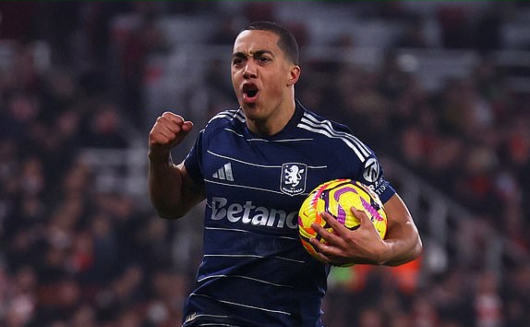 Youri Tielemans cetak gol pertama Aston Villa sebelum akhirnya laga Arsenal vs Aston Villa berakhir 2-2.