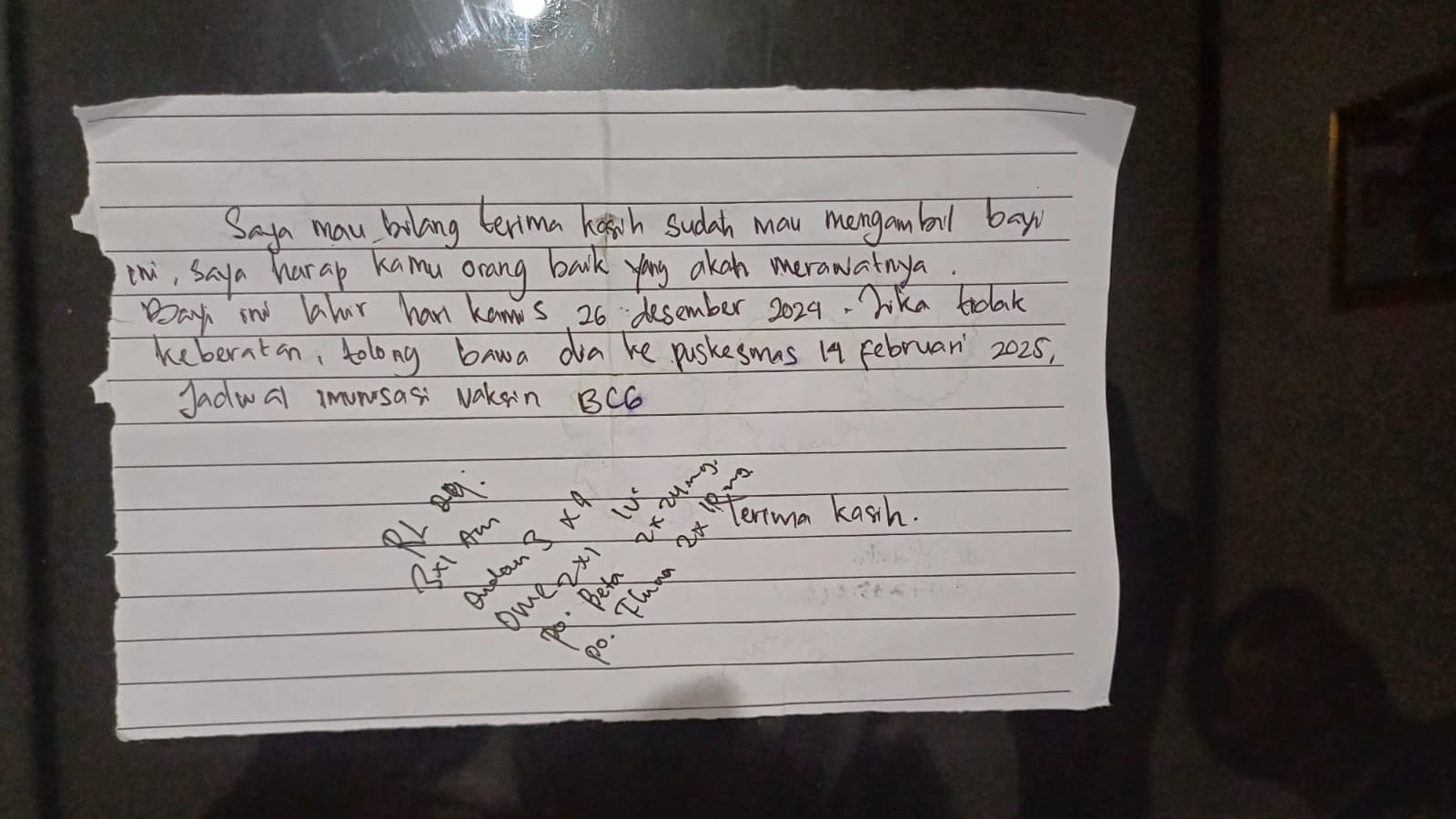Surat wasiat yang ditemukan di dekat bayi diduga ditulis orang tuanya.