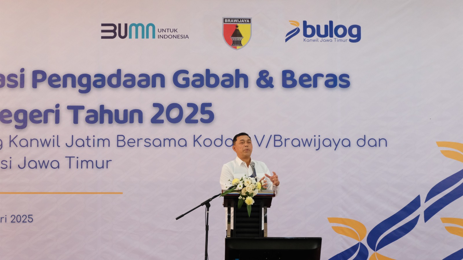 Wakil Direktur Utama Perum BULOG, Mayor Jenderal TNI (Purn.) Marga Taufiq.