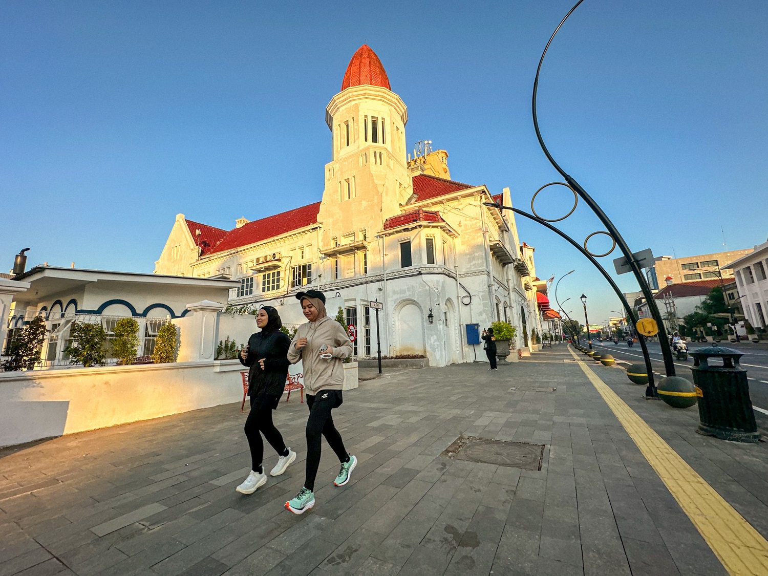 Kawasan Kota Lama Surabaya akan dikembangkan menjadi salah satu destinasi pariwisata kota.