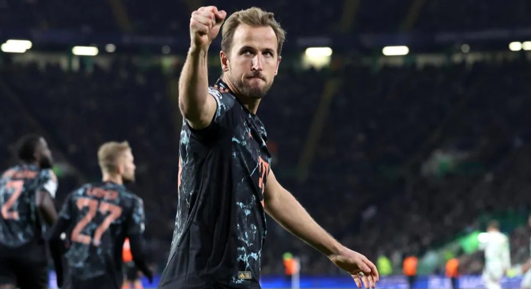 Harry Kane mencetak gol untuk membantu Bayern mengalahkan Celtic pada leg pertama play-off fase gugur.