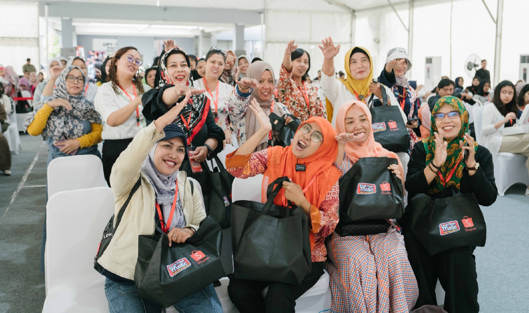 Lebih dari 400 Ibu-Ibu dari daerah Malang Raya hadir dalam pelatihan perdana &lsquo;Emak-Emak Matic&rsquo; sebelum hadir di 11 kota lainnya di Indonesia.