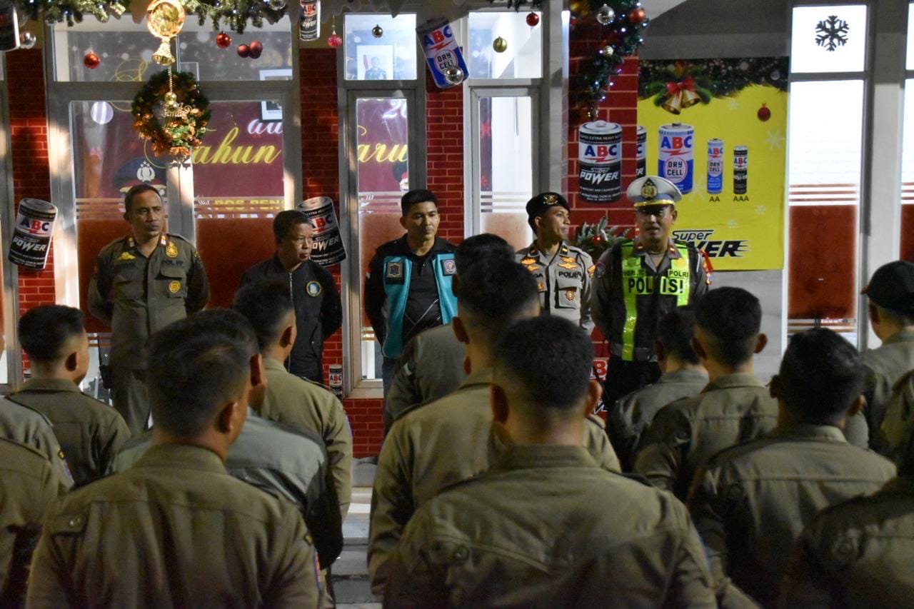 Satpol PP Surabaya akan memperketat pengawasan di 13 kecamatan dan 28 titik lokasi yang terindikasi sering ditemukan kegiatan gangster.