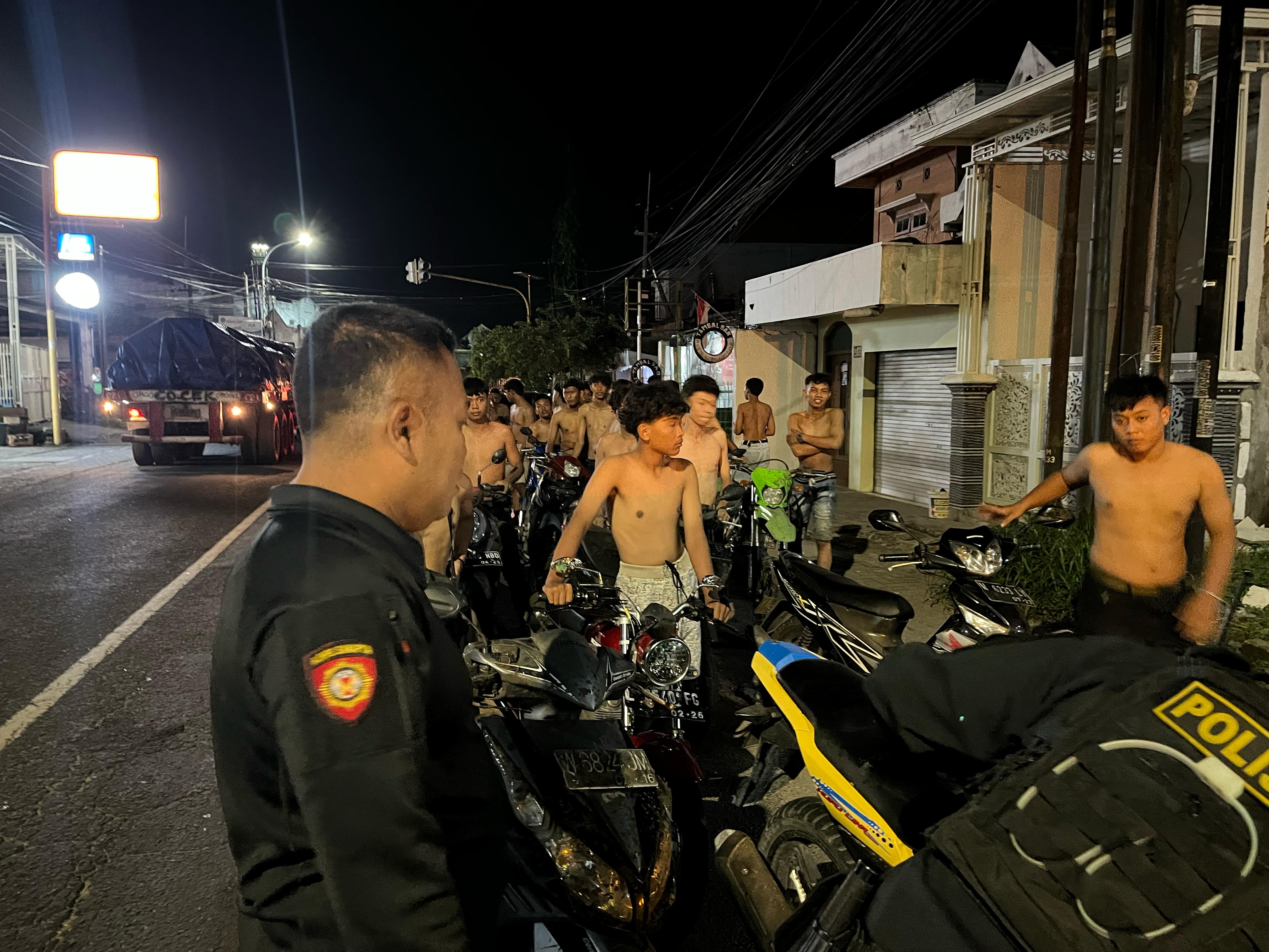 Lemas : Wajah puluhan joki balap liar langsung lemas usai ditangkap polisi.