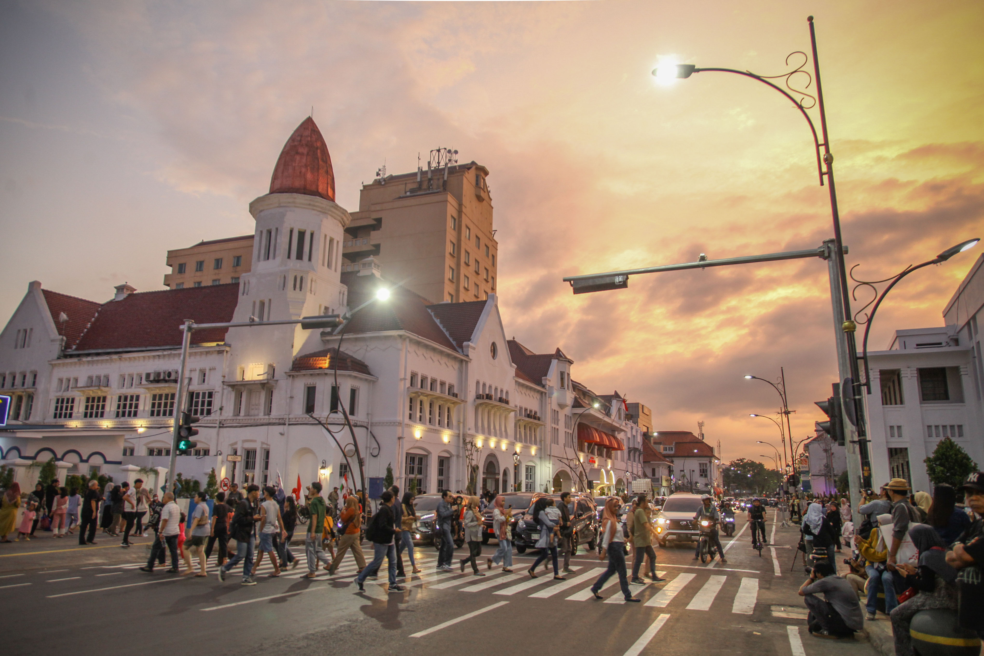 Wisata sejarah dan budaya di Surabaya mempunyai daya tarik untuk dikembangkan menjadi destinasi urban tourism.