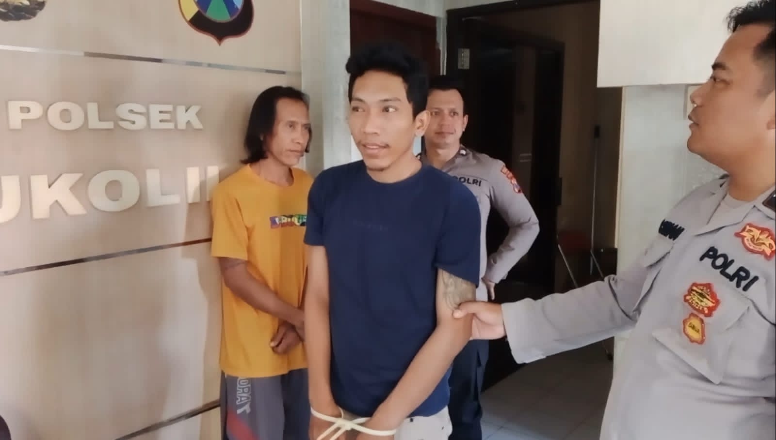Tersangka pembacokan dan penganiayaan diamankan di Mapolsek Sukolilo Surabaya. (IST)