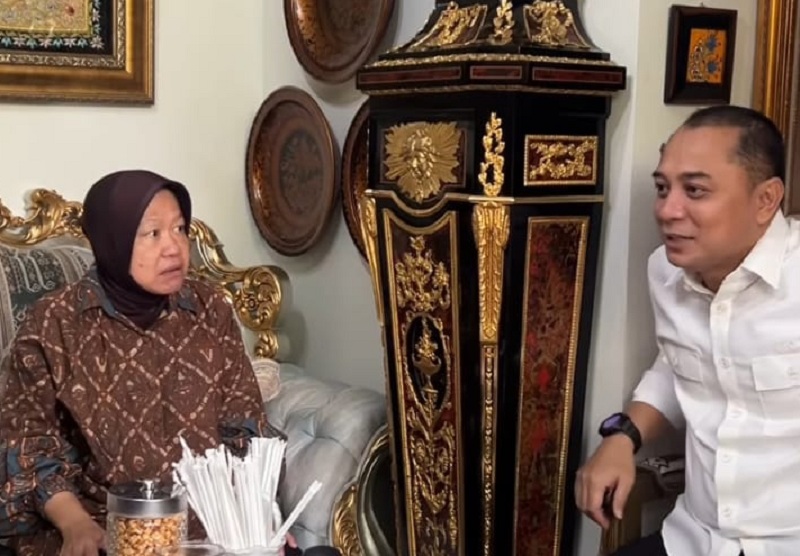 Wali Kota Surabaya Eri Cahyadi saat silaturahmi dengan mantan Wali Kota Surabaya Tri Rismaharini.