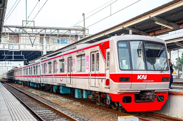 NAGA BESI: KAI Commuter memastikan tidak akan membeli kereta bekas lagi.