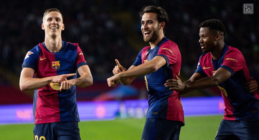 Dani Olmo (kiri) jadi penentu kemenangan Barcelona saat menghadapi Real Mallorca.