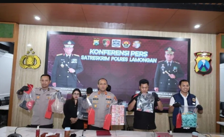 Polisi mengungkap kasus prostitusi online di Lamongan. (IST)