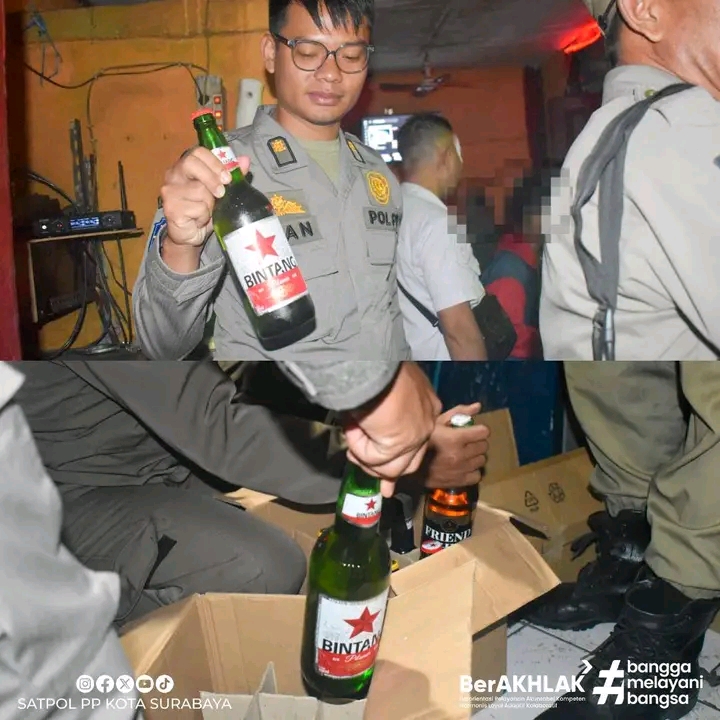 Razia salah satu warung pangku di Kalimas Baru Surabaya. (IST)
