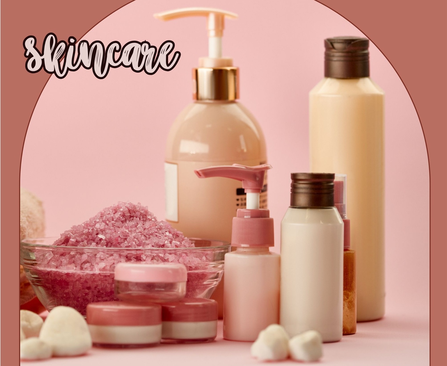 Penggunaan skincare harian diperlukan agar kulit tetap sehat, bercahaya, dan awet muda.