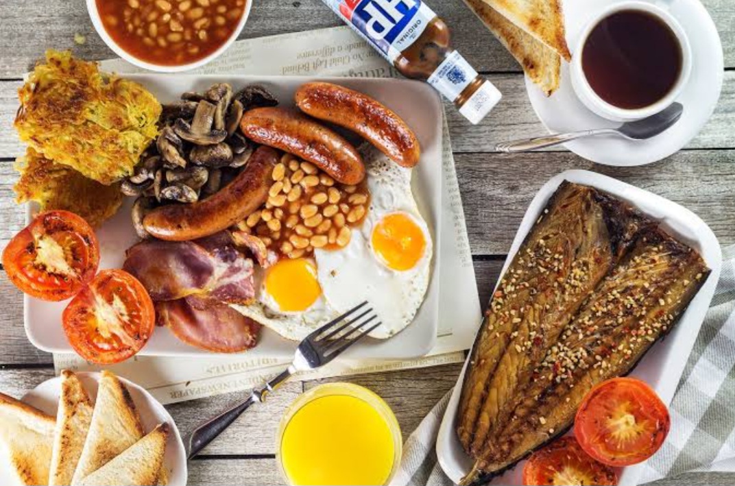 Pilihlah menu sarapan yang sehat dan hindari beberapa jenis makanan yang kurang baik dikonsumsi saat sarapan.