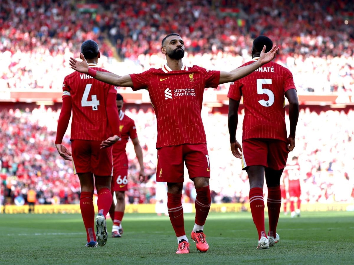 Mohamed Salah dinobatkan menjadi Pemain Terbaik versi FWA 2025.