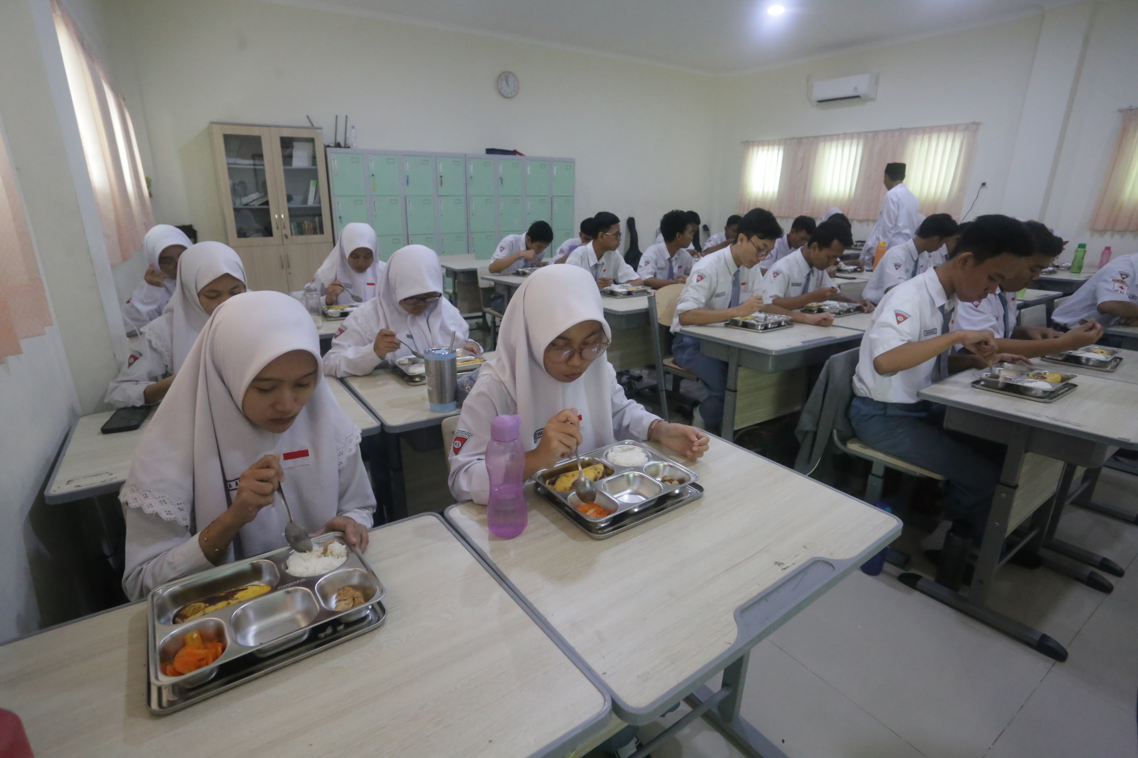 ANGGARAN DITAMBAH: MBG di Jawa Timur telah menyasar 206.289 penerima manfaat.