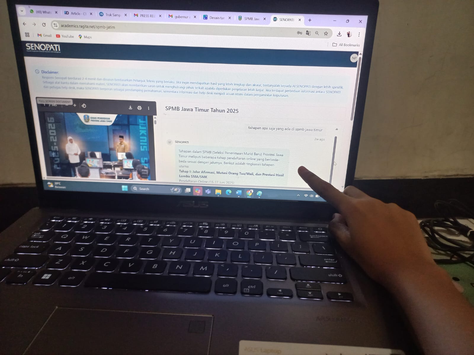 Tampilan aplikasi SENOPATI yang memudahkan calon siswa mendapatkan informasi seputar SPMB SMA/SMK di Jawa Timur.