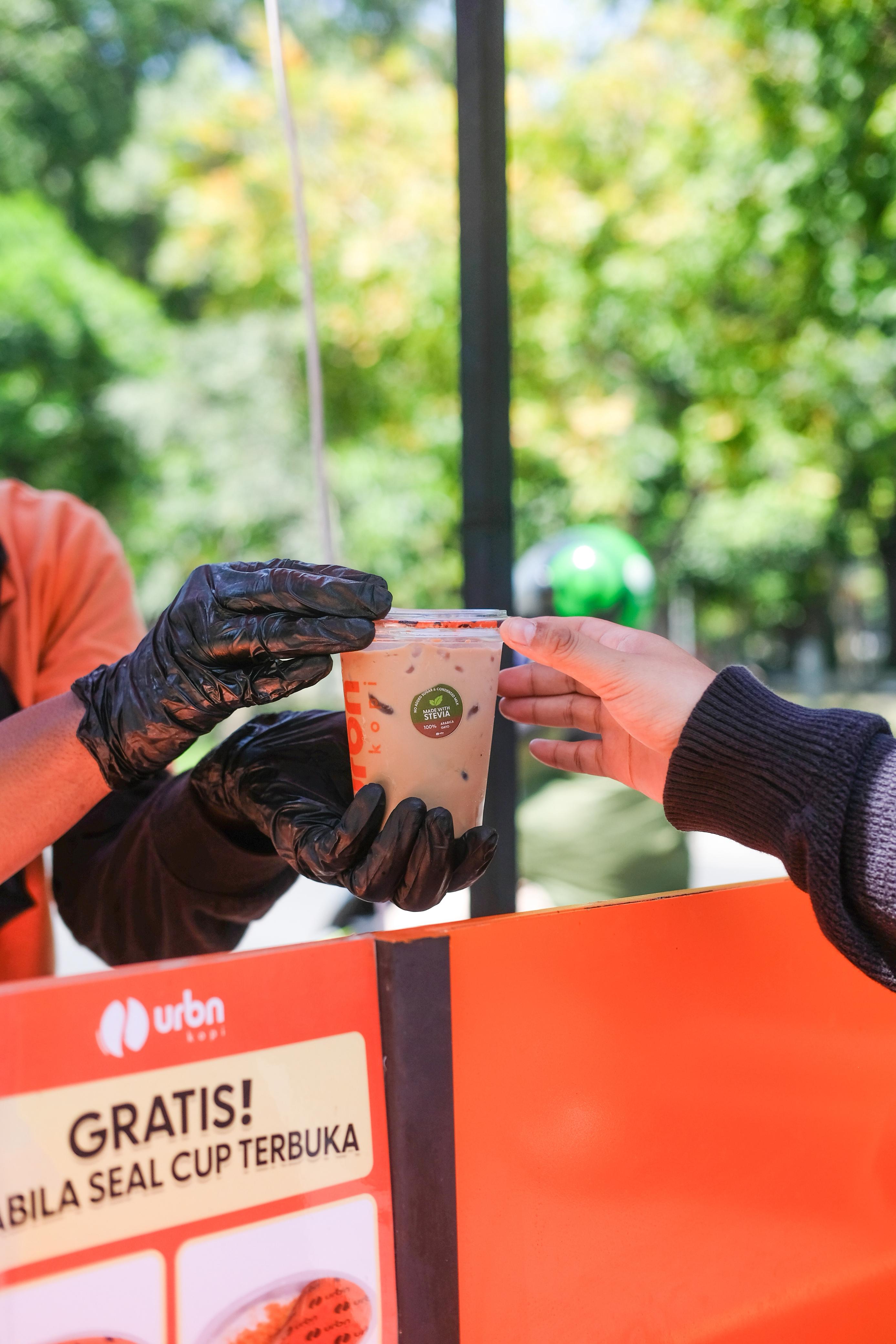 URBN Kopi, brand kopi keliling yang dekat dengan lifestyle anak muda Jawa Timur punya menu baru Stevia Latte.