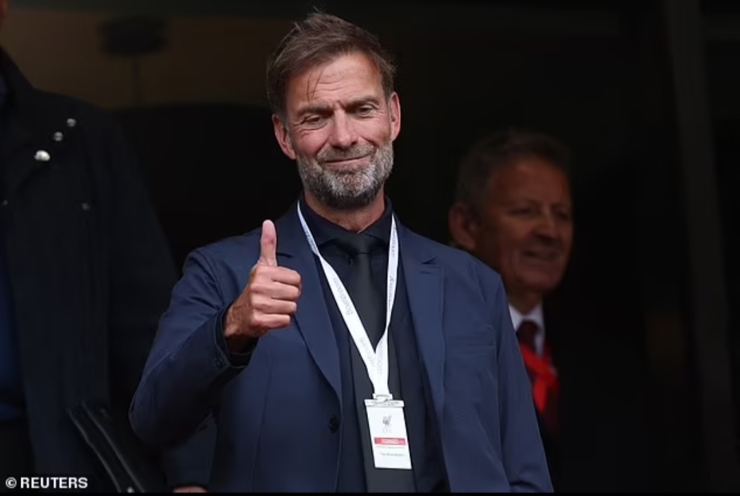 Jurgen Klopp hadir pada hari Minggu, yang memberinya kesempatan debut pada tahun 2016, menyaksikannya seperti seorang ayah yang bangga di Anfield.