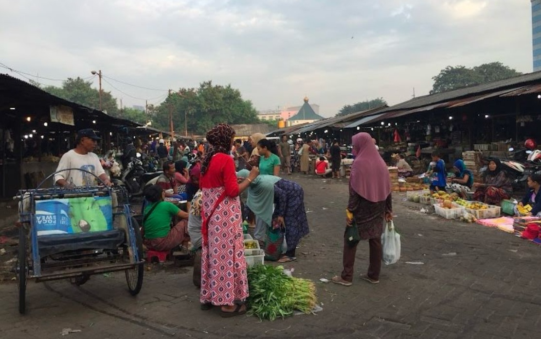 Pasar Mangga Dua di Kawasan Wonokromo, Surabaya berdiri di lahan sitaan dan tak miliki izin sebagai pasar.