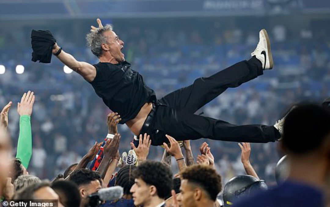 Luis Enrique membuat PSG semakin kuat dengan para pemain muda.