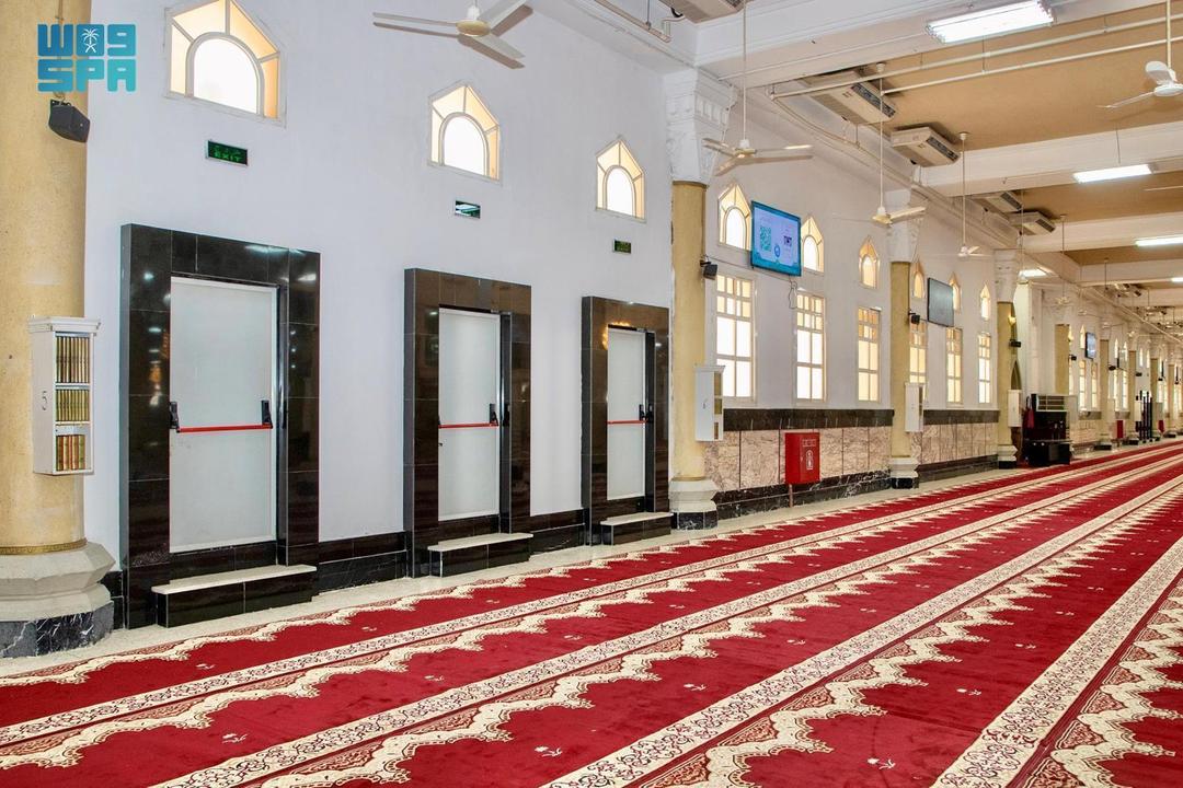 Masjid Al-Khayf di Mina diperbesar untuk menampung jamaah.