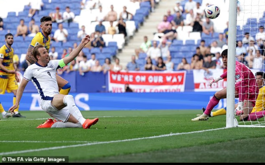 Kapten Three Lions Harry Kane mencetak satu-satunya gol dalam pertandingan suram di Stadion RCDE