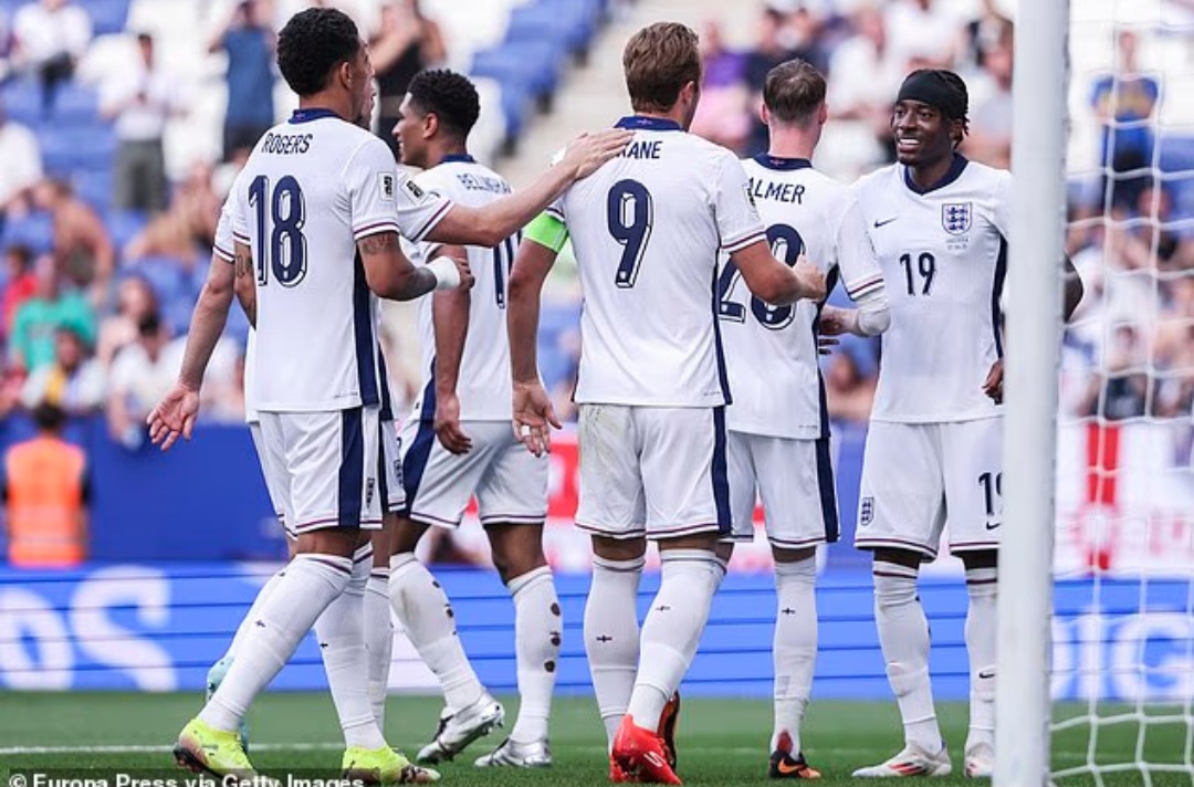 The Three Lions Inggris dicemooh karena hanya mampu mengalahkan tim peringkat 173 dunia dengan skor 1-0.