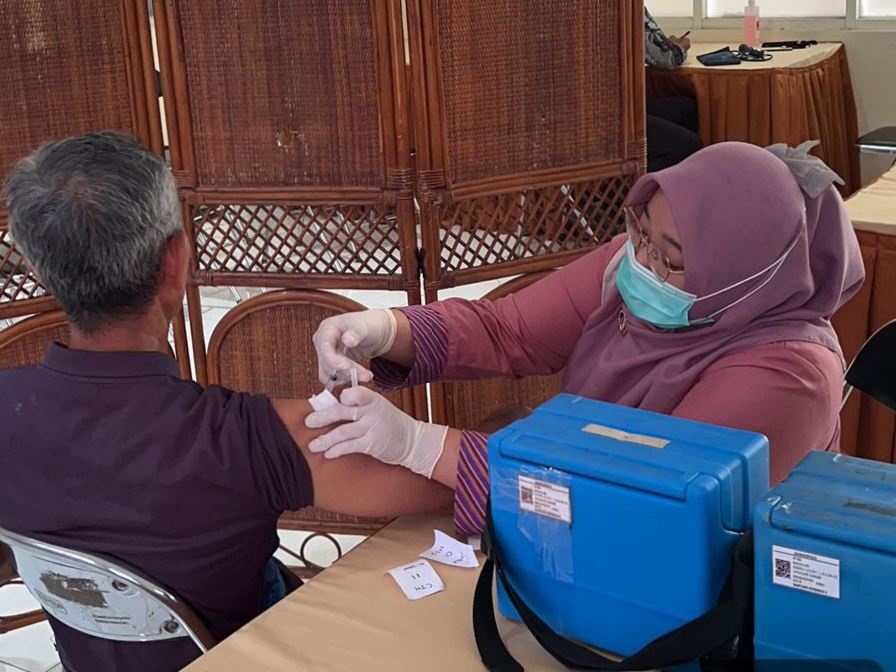 ANTISIPASI: Salah satu pencegahan virus Covid-19 varian baru adalah dengan vaksin.