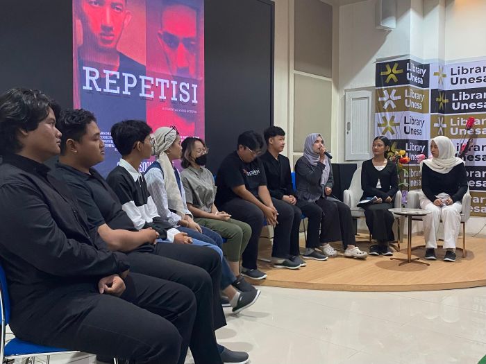 KREATIF: Srawung International Film Screening 2025 adalah sebuah ajang bergengsi yang juga menampilkan film-film lintas negara yang digelar mahasiswa Ilmu Komunikasi Unesa, Sabtu (14/6).