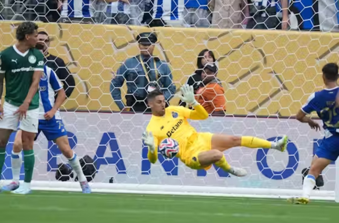 Palmeiras hanya mampu bermain imbang 0-0 saat menghadapi FC Porto.