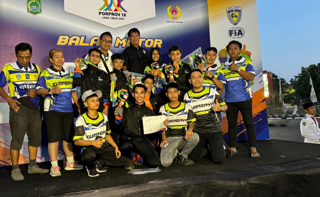 Road Race Kontingen Kota Surabaya berjaya.