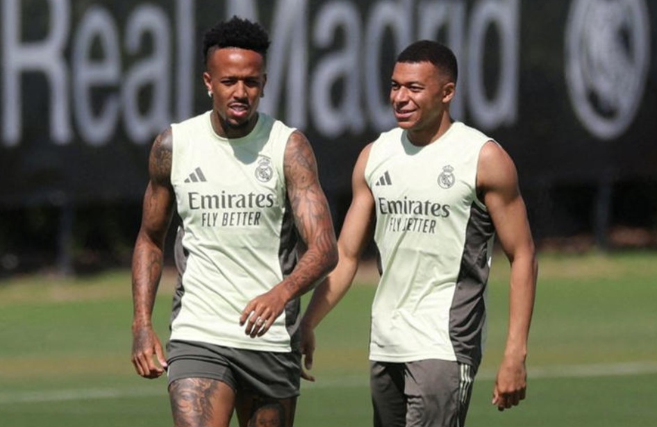Kylian Mbappe (kanan) dan Vinicius Junior saat persiapanndi Piala Dunia Antarklub FIFA 2025.