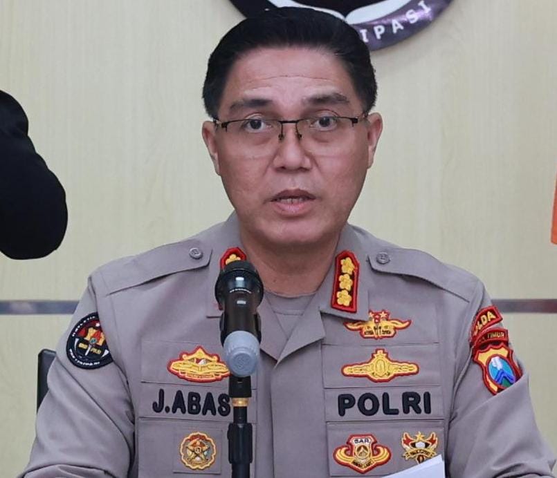 TEGAS : Kabid Humas Polda Jatim Kombes Pol Jules Abraham Abast menyampaikan saat Suroan dan Suran Agung di Madiun dilarang konvoi serta kendarai motor berknalpot bising. (IST/RADAR SURABAYA)