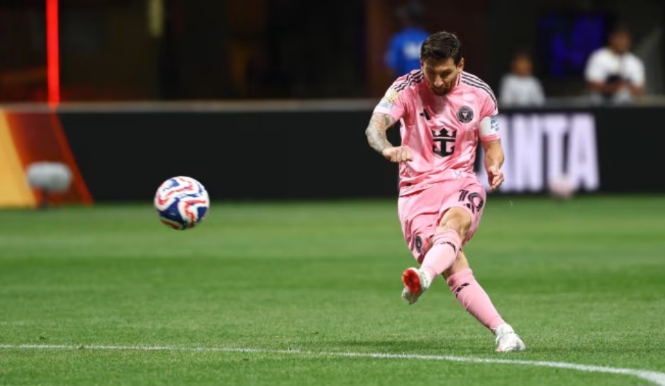 Lionel Messi akan bertemu mantan klubnya, Paris Saint-Germain.