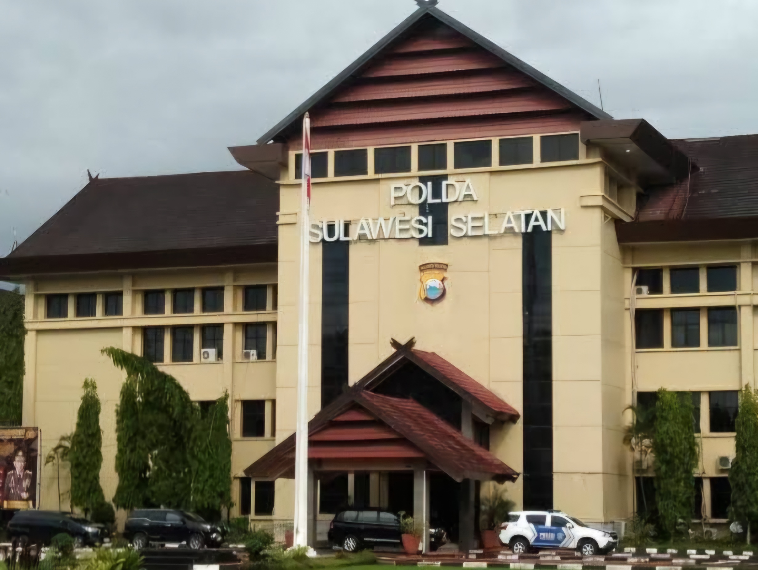 PROSES : Subdit Renakta Polda Sulsel menetapkan dua oknum dosen di Makassar sebagai tersangka kasus dugaan pelecehan mahasiswi. (IST/RADAR SURABAYA)