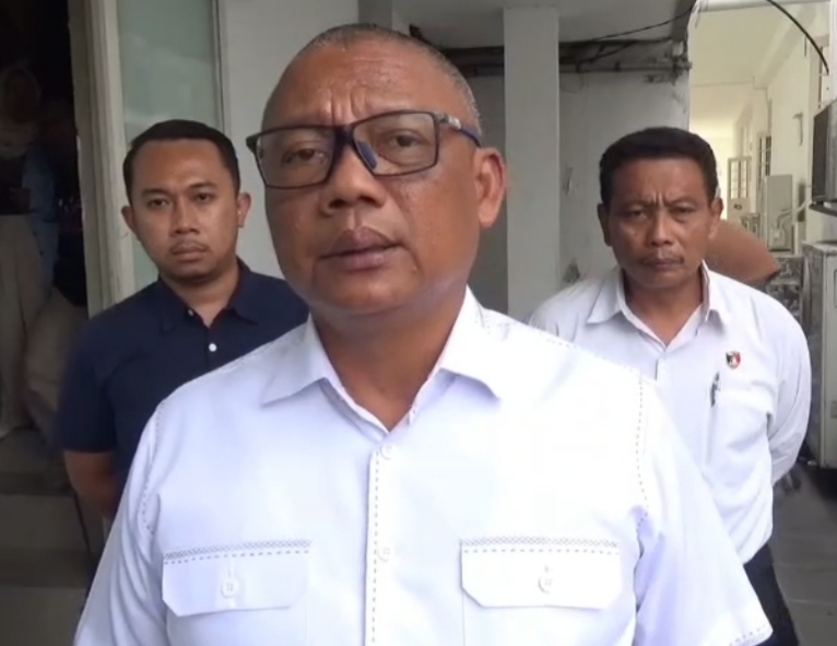 PENGAMANAN : Kasatreskrim Polrestabes Surabaya AKBP Edy Herwiyanto menyebut akan ada penyekatan. Ribuan anggota perguruan silat akan disahkan di Surabaya malam ini. (IST/RADAR SURABAYA)