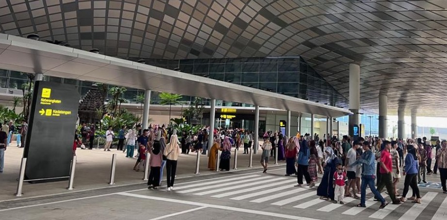 Bandara Internasional Dhoho Kediri didorong untuk menjadi bandara penerbangan umrah.