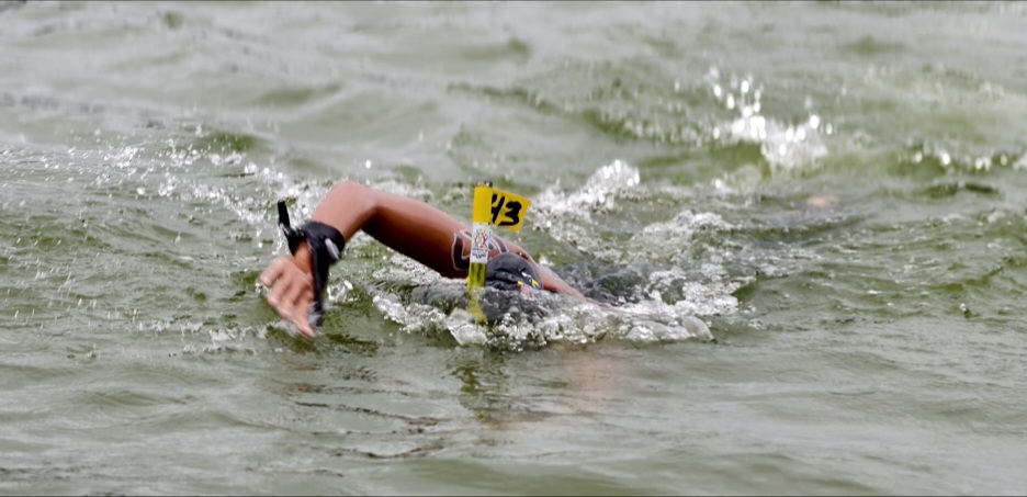 Open Water Swimming Porprov Jatim IX 2015 di Bendungan Lahor.