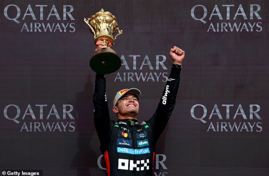 Lando Norris memenangi Grand Prix Inggris di kampung halamannya untuk memangkas jarak di puncak klasemen.