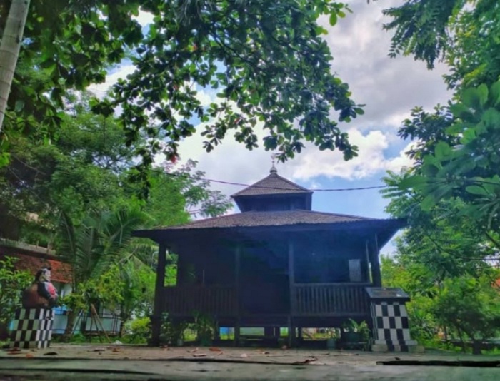 JEJAK MAJAPAHIT: Komplek Pesarean Pangeran Kudo Kardono, yang terletak di Jalan Cempaka nomor 25, Surabaya.