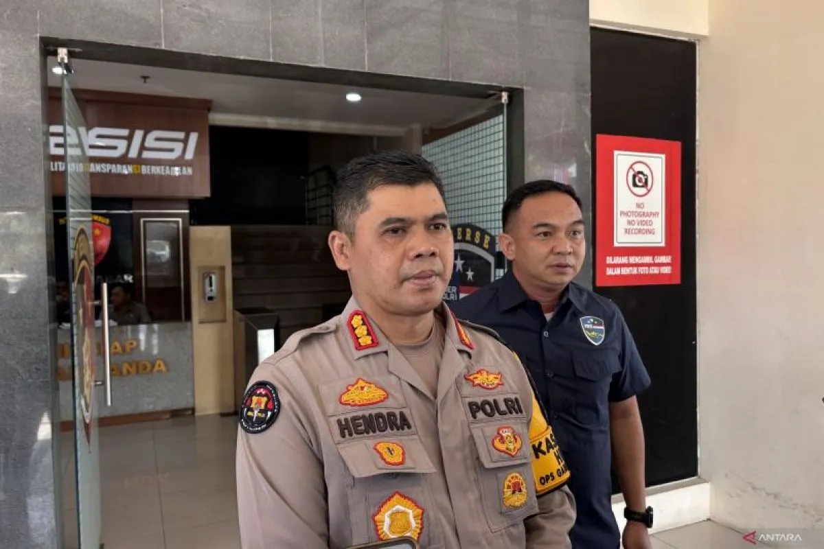 Kabid Humas Polda Jabar, Kombes Pol Hendra Rochmawan