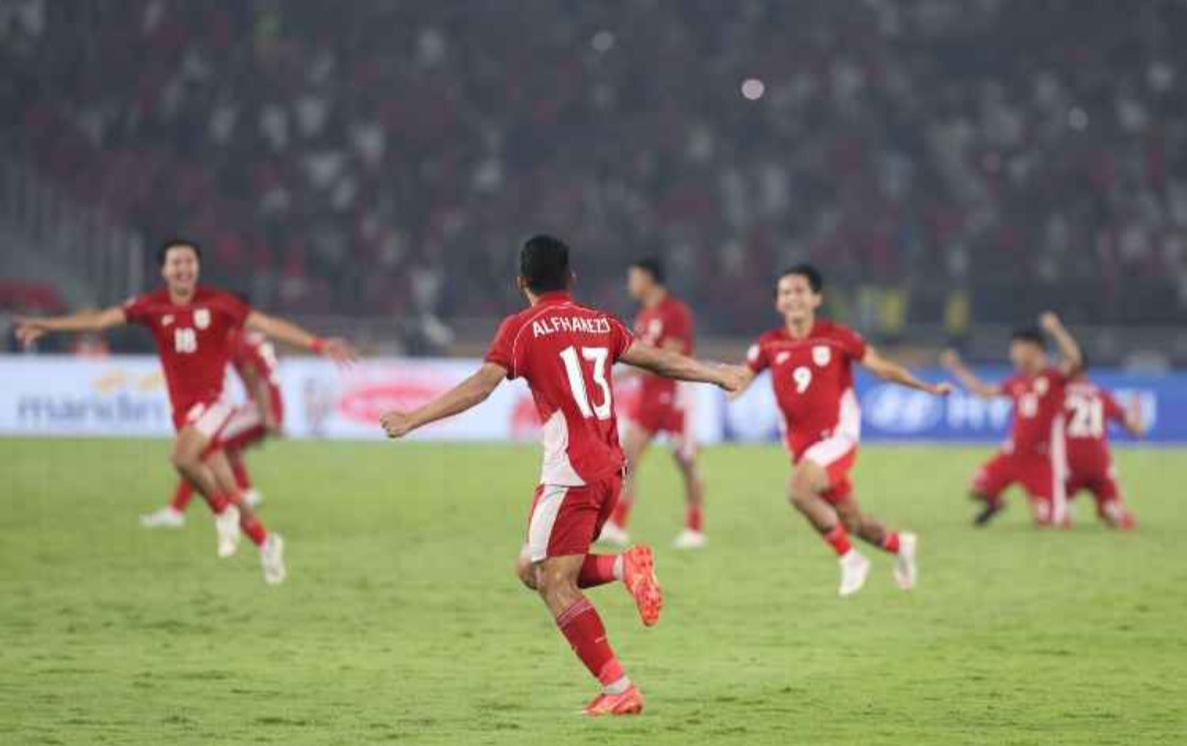Alfharezzie Buffon (13) penendang terakhir Indonesia sukses  melaksanakan tugasnya.