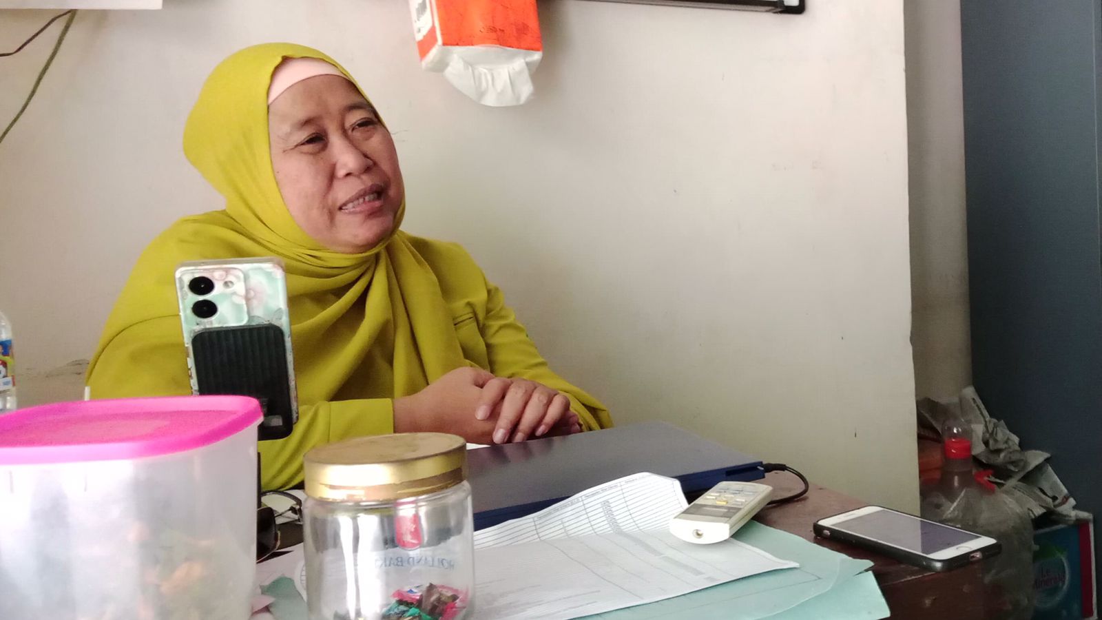 Kepala Humas KBS, Lintang Ratri Sunarwidhi, menjelaskan bahwa sekitar 60 persen satwa yang ada merupakan spesies endemik Indonesia, sedangkan sisanya berasal dari luar negeri.