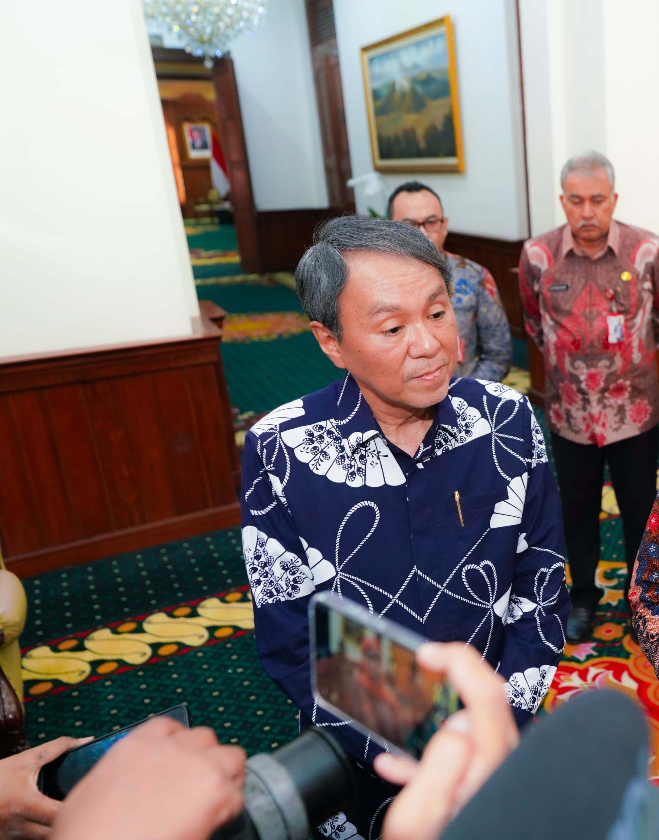 Konjen Jepang Takonai Susumu memberikan keterangan kepada awak media. (IST).